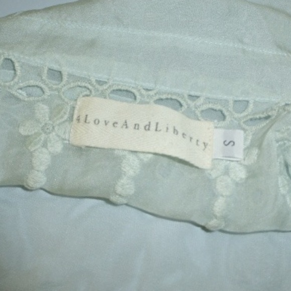 JOHNNY WAS 4 LOVE & LIBERTY blue button up Shirt Rozlynn embroidered lace S NWT - Picture 6 of 6